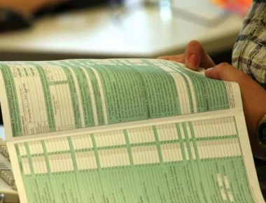 Με ρυθμούς... χελώνας η υποβολή των φορολογικών δηλώσεων - Μόλις οι μισές 10 μέρες πριν την εκπνοή της προθεσμίας